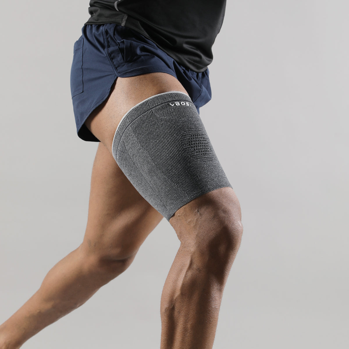 VBOSi 1 Pair Anti Slip Elastic Breathable Thigh Sleeve