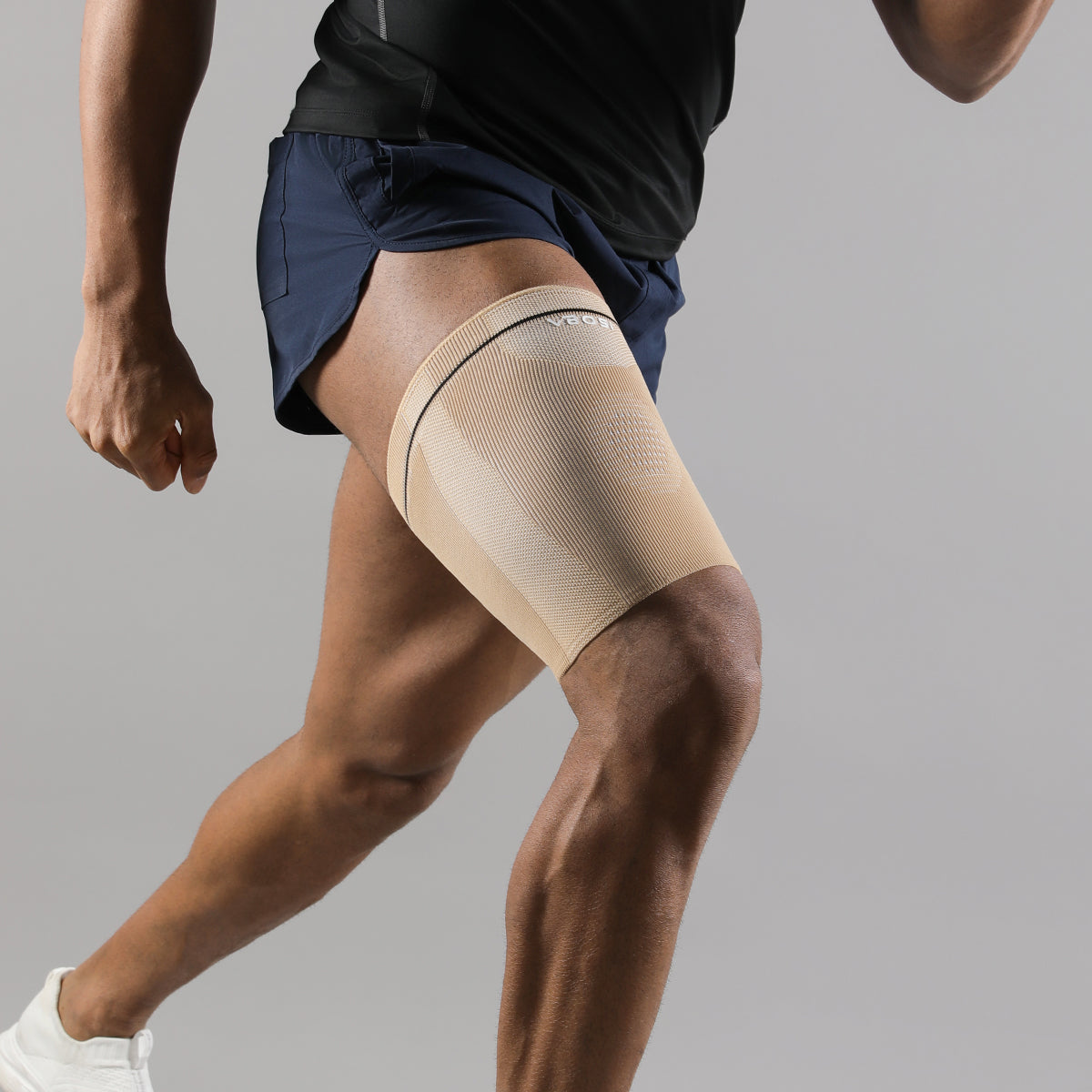 VBOSi 1 Pair Breathable Anti Slip Elastic Thigh Sleeve