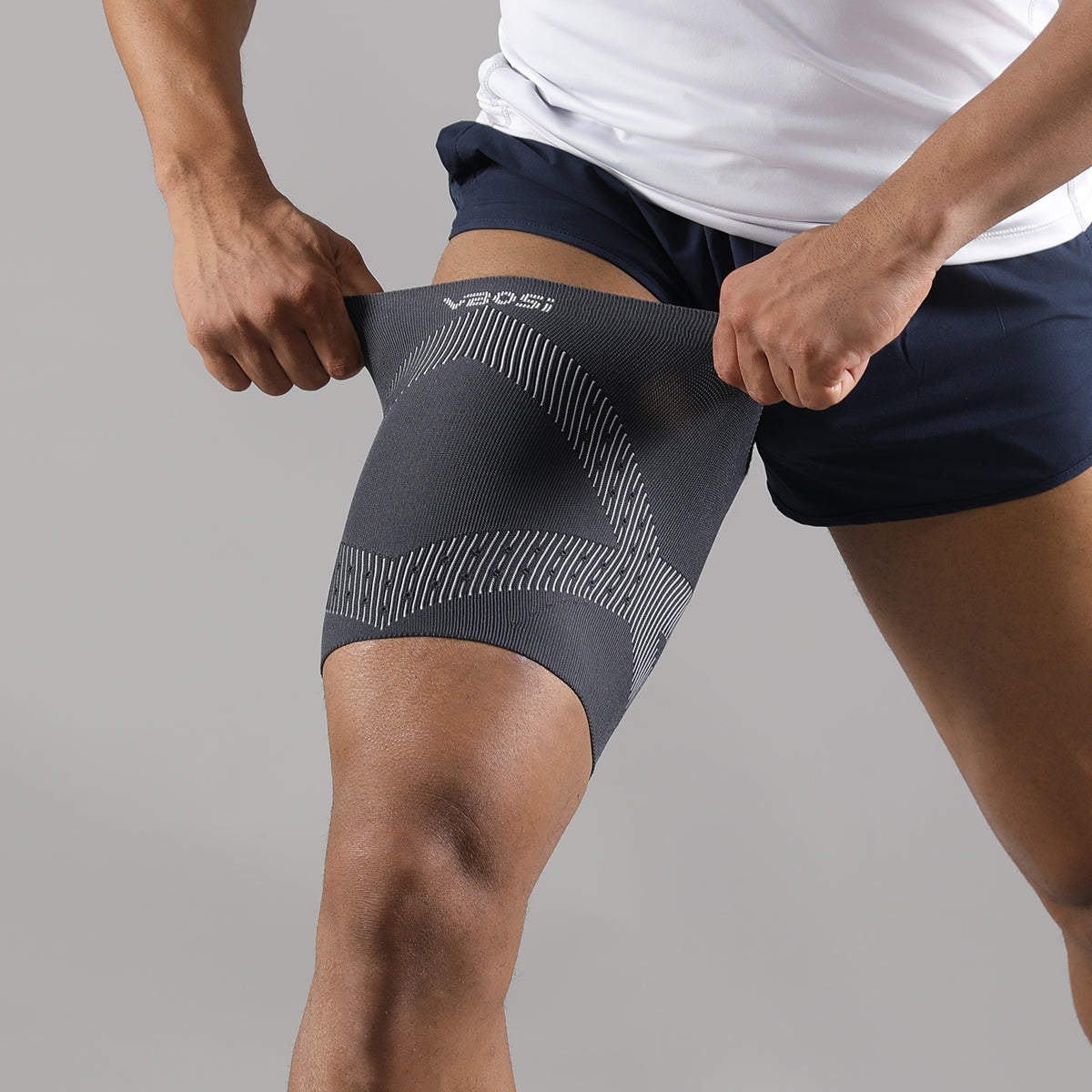 VBOSi 1 Pair Anti Slip Compression Thigh Sleeve