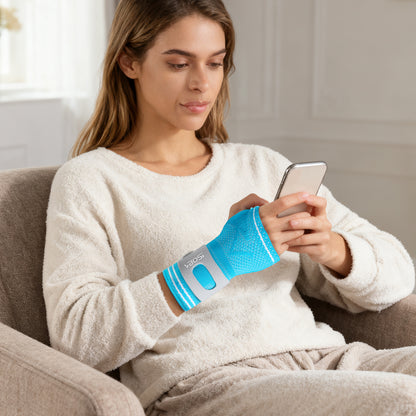 VBOSi 1 Piece Adjustable Wrist Brace with Removable Metal Splint