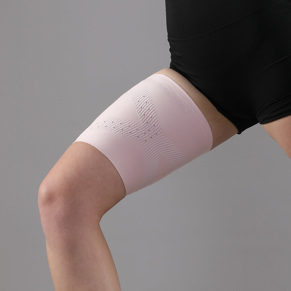 VBOSi 1 Pair Anti Slip Compression Thigh Sleeve